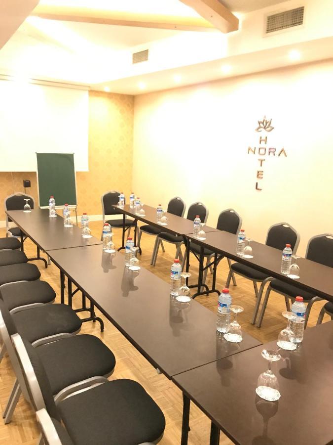 Grand Nora Hotel Анкара Екстериор снимка