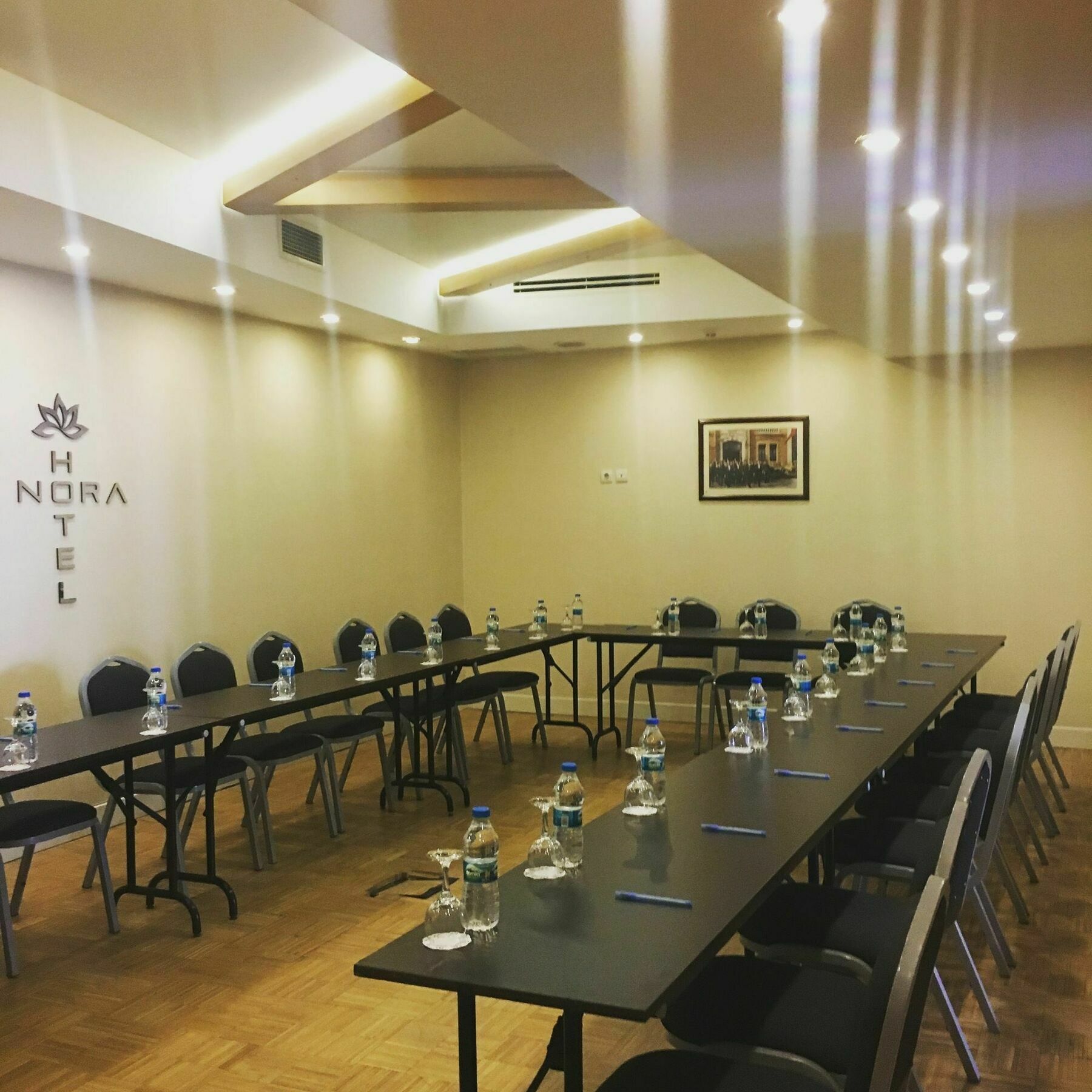 Grand Nora Hotel Анкара Екстериор снимка